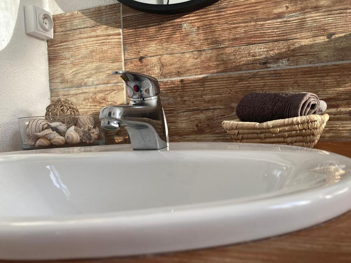 Chateau Marith - Etablissement Climatise Avec Piscine Ξενοδοχείο Clairac  Εξωτερικό φωτογραφία